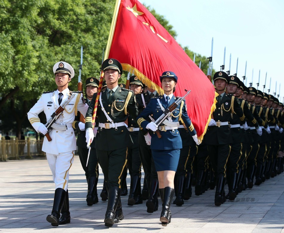 檢閱女兵儀仗隊(duì)，榮耀與力量的展現(xiàn)，檢閱女兵儀仗隊(duì)，榮耀與力量的璀璨瞬間