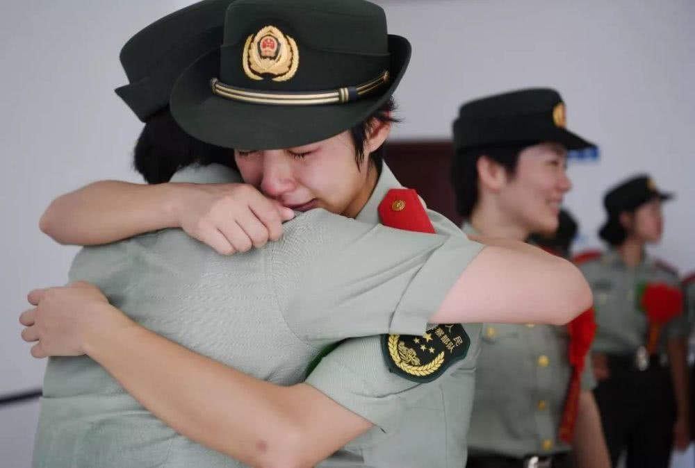 關(guān)于21式各軍種八一臂章的探討，關(guān)于各軍種八一臂章的探討，深入解析21式臂章特點