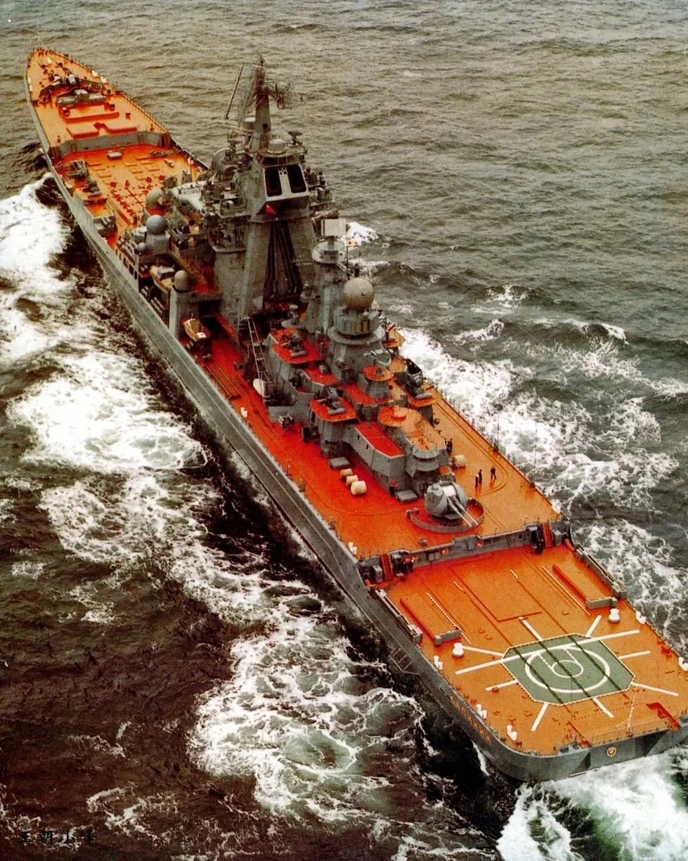 中國版基洛夫級巡洋艦，探索未來海上霸主之路，中國版基洛夫級巡洋艦，未來海上霸主之路的探索