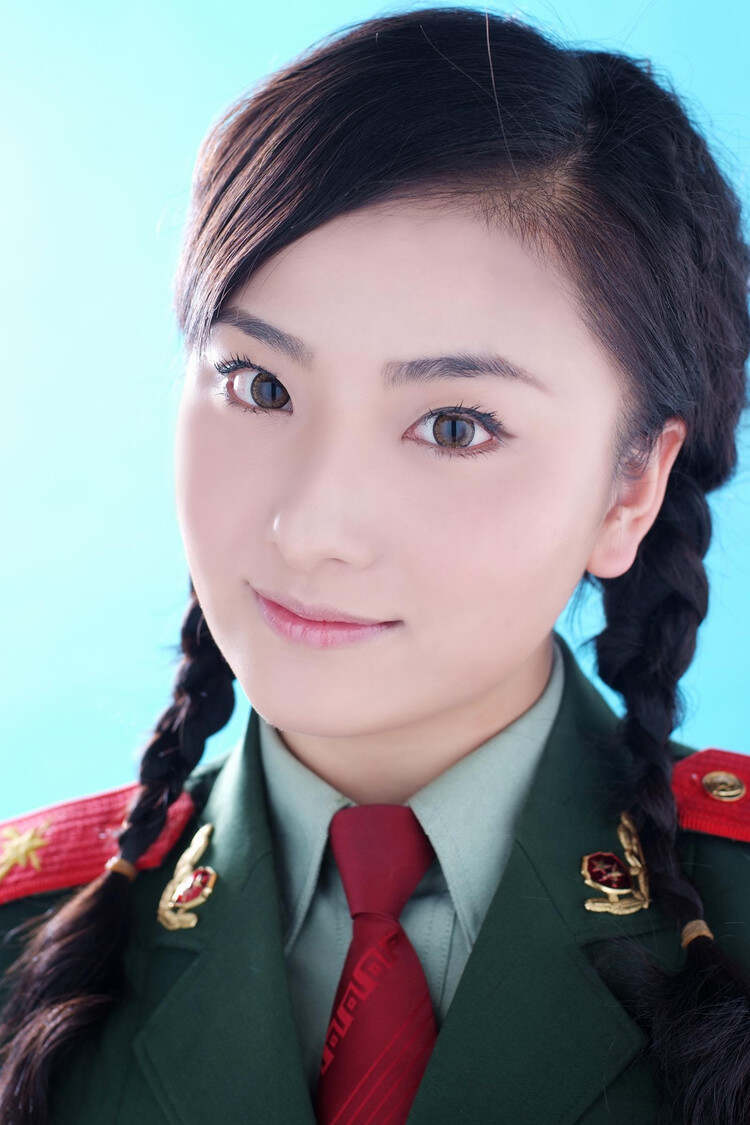 中國最漂亮的女兵照片第一名——展現(xiàn)英雄之美與榮耀印記，中國女兵第一名，榮耀印記與英雄之美的璀璨瞬間