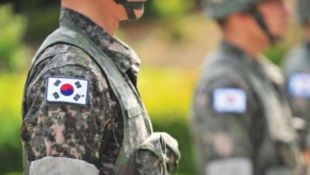 韓國(guó)服兵役是否可怕？探究真相與誤解，韓國(guó)服兵役真相探究，揭示事實(shí)與誤解的真相