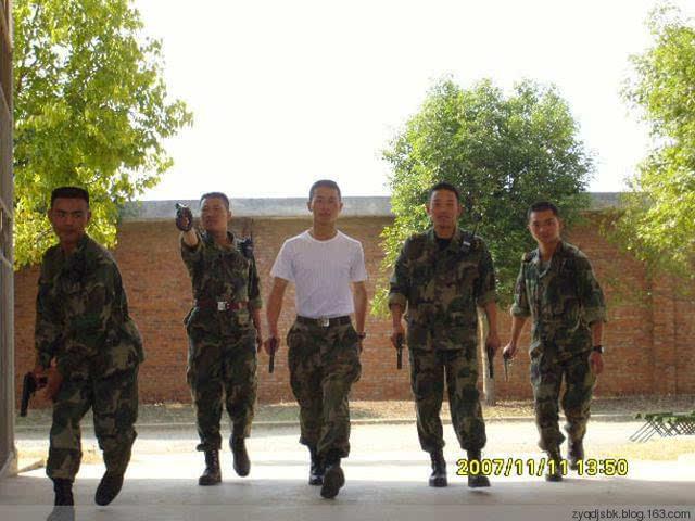 龍焱特種部隊(duì)大隊(duì)長(zhǎng)，英勇無畏的領(lǐng)袖與傳奇戰(zhàn)士的典范，龍焱特種部隊(duì)大隊(duì)長(zhǎng)，英勇無畏的領(lǐng)袖與戰(zhàn)士傳奇典范