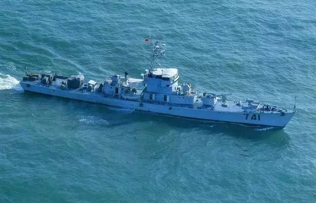 中國(guó)海軍艦艇發(fā)展史，從遠(yuǎn)古到現(xiàn)代的海上力量崛起，中國(guó)海軍艦艇發(fā)展史，海上力量的崛起之路