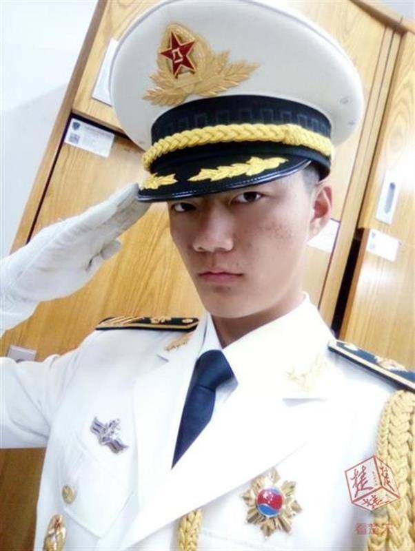 儀仗兵退伍后的后遺癥，關(guān)注與應(yīng)對(duì)，儀仗兵退伍后的后遺癥，關(guān)注與應(yīng)對(duì)策略