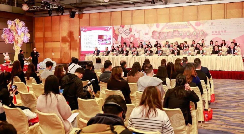 2023年澳門六開彩開獎(jiǎng)結(jié)果回顧與最新動態(tài)，澳門六開彩回顧與最新動態(tài)，開獎(jiǎng)結(jié)果揭曉與趨勢分析