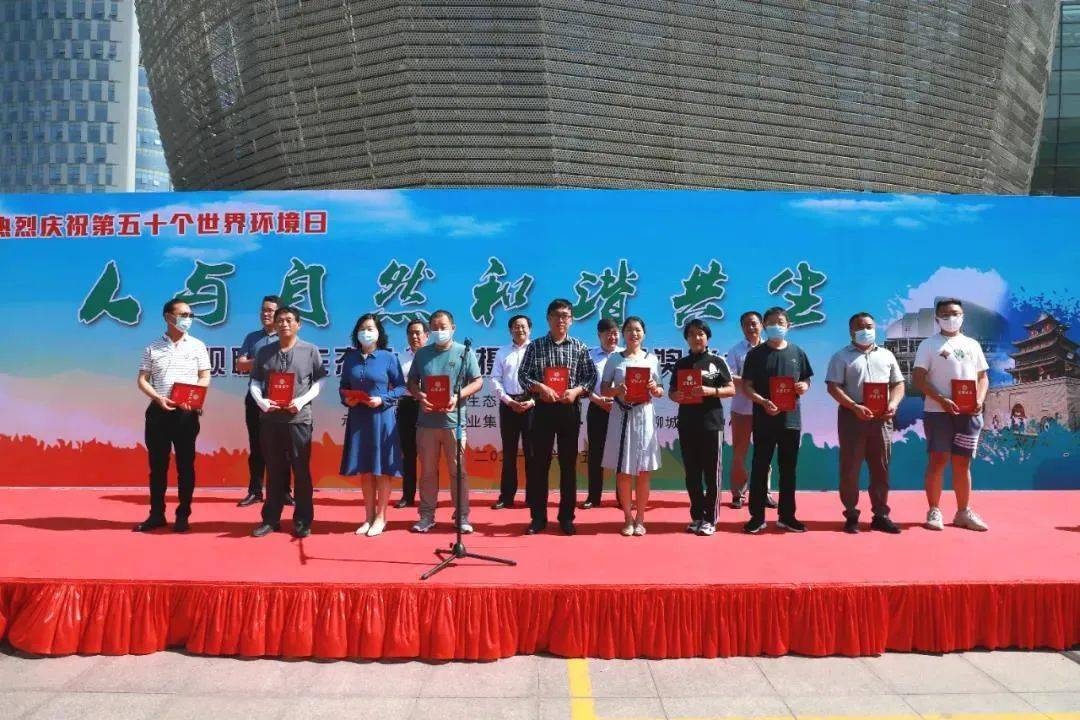 澳門最快開獎六開生肖卡，揭秘彩票魅力與玩法攻略