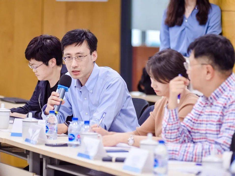 王中王一肖中持嗎？深度解析背后的故事與真相，揭秘王中王一肖背后的故事與真相，深度解析與真相探討
