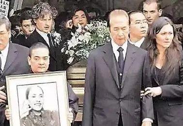 2004新澳門(mén)天天開(kāi)好彩大全正版