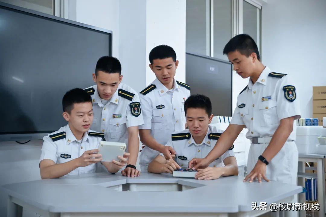 軍校錄取分?jǐn)?shù)線2023年分析預(yù)測(cè)及備考策略，2023年軍校錄取分?jǐn)?shù)線分析與預(yù)測(cè)，備考策略指南