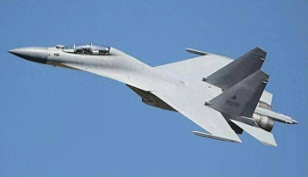 殲-11戰(zhàn)機(jī)，幾代戰(zhàn)機(jī)中的佼佼者，殲-11戰(zhàn)機(jī)，幾代戰(zhàn)機(jī)中的翹楚