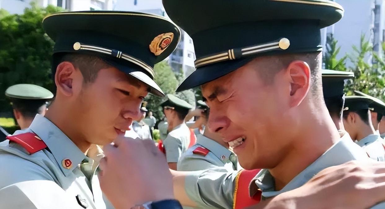當(dāng)兵報(bào)名2023年上半年，啟程軍旅，實(shí)現(xiàn)英雄夢(mèng)想，2023年上半年報(bào)名參軍，開啟軍旅之旅，實(shí)現(xiàn)英雄夢(mèng)想