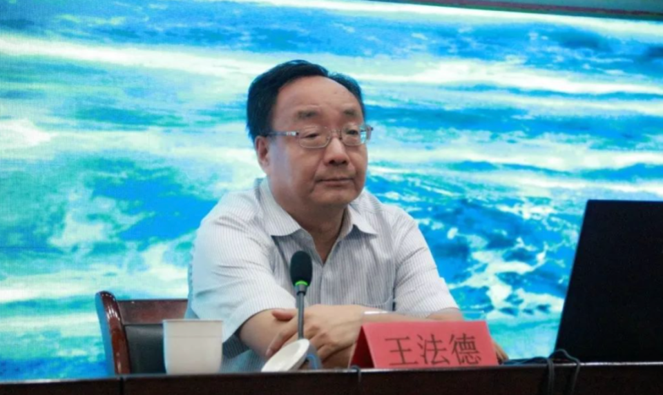 第一九期一肖王中王準(zhǔn)，揭秘精準(zhǔn)預(yù)測(cè)背后的秘密，揭秘精準(zhǔn)預(yù)測(cè)背后的秘密，第一九期一肖王中王準(zhǔn)預(yù)測(cè)揭秘