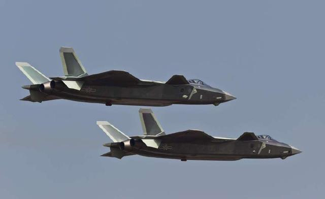 殲-20飛行速度，揭秘中國(guó)新一代隱身戰(zhàn)斗機(jī)的速度與性能，揭秘殲-20隱身戰(zhàn)斗機(jī)的速度與性能，中國(guó)新一代戰(zhàn)斗機(jī)的飛行速度探索