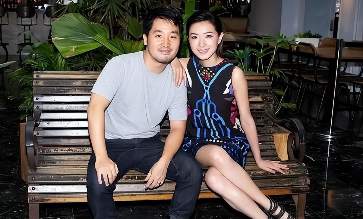 萬茜老公徐洪濤，揭秘兩人的世界與背后的故事，萬茜與徐洪濤，二人世界的背后故事揭秘