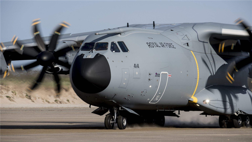 大型運輸機的技術(shù)革新與未來發(fā)展，大型運輸機的技術(shù)革新及未來發(fā)展展望