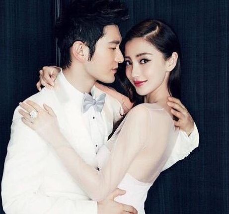 明星夫妻，娛樂(lè)圈的愛(ài)情與光芒，明星夫妻，娛樂(lè)圈的愛(ài)情閃耀之路