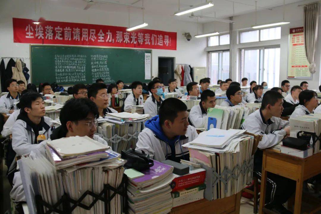 香港必中一組三中三，揭秘彩票背后的秘密與策略，揭秘彩票背后的秘密與策略，香港三中三必中組合探討