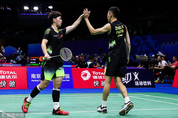 揭秘劉伯溫精準(zhǔn)預(yù)測四肖出選一肖的神秘技巧，劉伯溫精準(zhǔn)預(yù)測四肖選一的神秘技巧揭秘