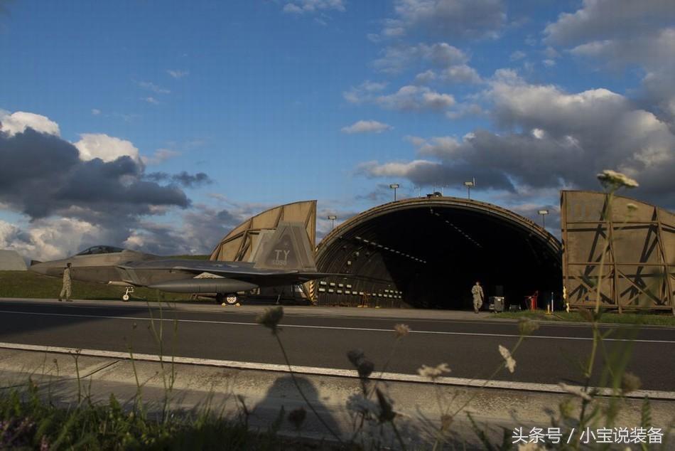 關(guān)于幾架殲-20可以打敗一架F-22的探討，殲-20與F-22對(duì)決探討，幾架殲-20能勝出一架F-22？