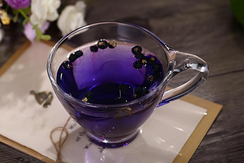 黑枸杞泡水喝的功效與作用，黑枸杞泡水喝的功效與作用的秘密