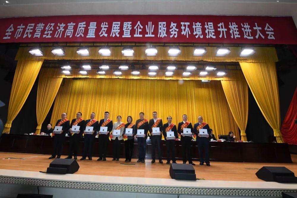 新澳全年免費(fèi)資料大全——探索與獲取指南，新澳全年免費(fèi)資料大全，探索與獲取的綜合指南